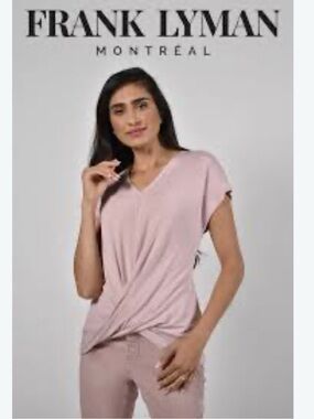 Frank Lyman Montreal 6 Marianne Mauve Twist-Front V-Neck Top minimalist